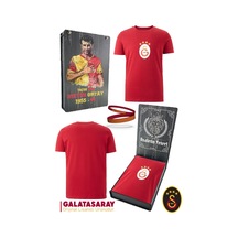 Galatasaray Lisanslı Arma T-shirt + Bileklik Set Ahşap Kutulu 100 Kırmızı
