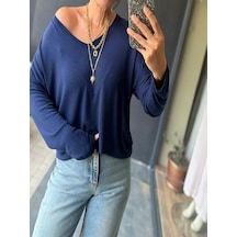 Mirve Butik V Yaka Yumoş Merserize Bluz Lacivert
