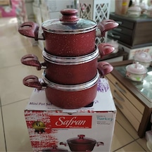 Kırmızı