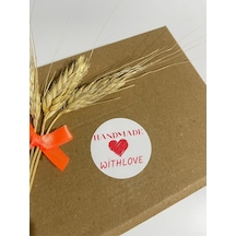Handmade With Love Ortası Çizim Kalpli Kırmızı Yazı Yuvarlak Yapışkanlı Etiket 4x4 Cm 120 Adet