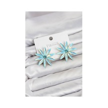 Buz Mavisi Kristal Taşlı Lotus Model Kadın Küpe Tj-bkp11926 Evimdeyokyok Çok Renkli
