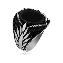 Gümüş Oniks Taşlı Işlemeli Erkek Yüzük - 555896315