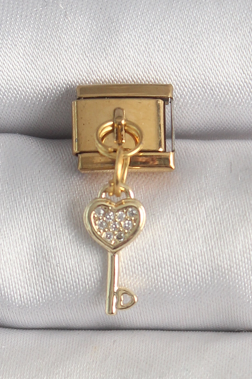 316l Çelik Gold Renk Sallantı Zirkon Taşlı Kalpli Anahtar Model Nomination Charm Altın