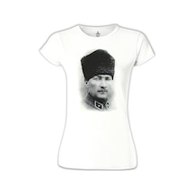 Atatürk Beyaz Kadın Tshirt 001