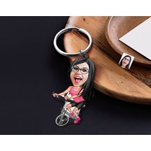 Bk Gift Kişiye Özel Kadın Fitnessci Karikatürlü Ahşap Anahtarlık