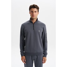 Arma Erkek Slim Fit Dik Yaka Yarım Fermuar Pamuklu Sweatshirt Sol Kol Fermuar Cepli K30404685702 Gri Arma Erkek Slim Fit Dik Yaka Yarım Fermuar Pamuklu Sweatshirt Sol Kol Fermuar Cepli K30404685702 Gri