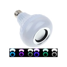 P-028 Kumandalı Bluetooth Led Ampul Tdrtr Çok Renkli