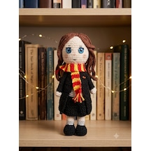 Okulun Cübbeli En Zeki Cadısı Amigurumi Örgü Oyuncak - El Ypımı 21 Cm Kahverengi 07