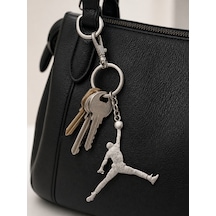 Basketbol Figürlü Metal Anahtarlık Gümüş Renk Spor Temalı Hediye