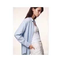 LC Waikiki Alıta Cıty Farkıyla Xsıde Mavi Denim Düz Oversize Kadın Jean Gömlek Mavi - 939989164 Mavi