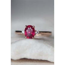 Yakut&swarovski Taşlı Nişan Yüzüğü - Ak0118