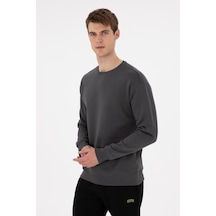 U.S. Polo Assn. Erkek Comfort Fit Bisiklet Yaka Antrasit Sweatshirt 50293438-VR006 U.S. Polo Assn. Erkek Comfort Fit Bisiklet Yaka Antrasit Sweatshirt 50293438-VR006