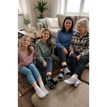 Heren Socks Heren İnek Desen Detaylı 4'lü Dikişsiz Kadın Patik Beyaz - Gri - Siyah Heren Socks Heren İnek Desen Detaylı 4'lü Dikişsiz Kadın Patik Beyaz - Gri - Siyah