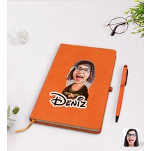 Kişiye Özel Mona Lisa Karikatürlü Turuncu Termo Deri Defter Kalem