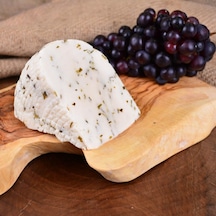 Gurmepark Ayvalık Sepet Kekikli Peynir 250 G