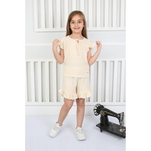 Fırfır Detaylı Şortlu Yazlık Kız Çocuk Takım Ekru Fırfır Detaylı Şortlu Yazlık Kız Çocuk Takım Ekru