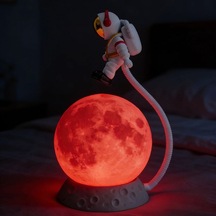 By Nevser 3d Ay Üzerinde Astronot Led Gece Lambası Dokunmatik 10 Renk Değiştiren Dekoratif Çocuk Odası Masaüstü Ay Lambası Açık Bej