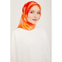 Armine Turuncu-soğan Kabuğu Geçişli Çiçek Desen Sura İpek Eşarp 9124-86