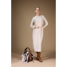 Defacto Regular Fit Bisiklet Yaka Uzun Kollu Kemerli Maxi Elbise G1885ax25wnbg387 Bej-bg387