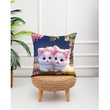 Kedi Fotoğraflı Pembe Çiçek Desenli Dijital Baskılı Dekoratif Kırlent Yastık Kılıfı Çok Renkli