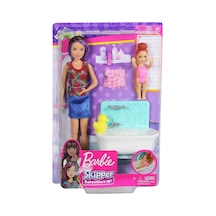 Fhy97 Barbie Bebek Bakıcısı Bebeği ve Aksesuarları Oyun  Seti