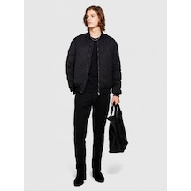 Sisley %100 Koton Slim Fit Desenli Kanvas Pantolon Erkek Siyah T-shirt - 323a4tfhse01t