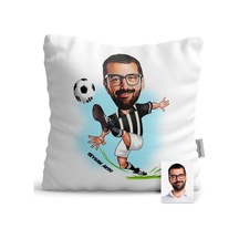 Kişiye Özel Futbolcu Siyah Beyaz Karikatür Saten Yastık - 1