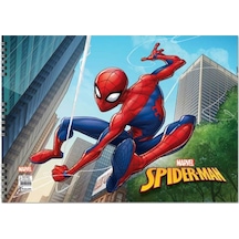Spiderman Resim Defteri 25 X 35 Cm. 15 Yaprak - Ağ Atan Spiderman