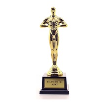 Yılın En İyi Aşkı Oscarı Ödülü Eşe Sevgiliye Anneye Babaya Hediye Büyük Boy Gold