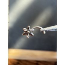 Yüksek Kalite G23 Titanium Üç Taş Zirkon 6x0.8mm Titanyum Hızma Piercing Gümüş