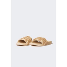 DeFacto Kadın Düz Taban Suni Deri Terlik D8974AX25SMBG26 Bej DeFacto Kadın Düz Taban Suni Deri Terlik D8974AX25SMBG26 Bej