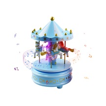 Atlıkarınca Müzik Kutusu Led Işık Renk Değiştiren 4 Atlı Dönen Bebek Müzikal Oyuncak Noel leri Doğum Günü leri Kızlar Çocuklar Çocuklar Kız Arkadaşlar