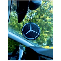 Karbon Detay Üzerine Mercedes Amg Logolu Dekoratif Oto Kokusu Ve
