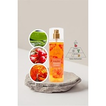 Innatıve 2x Nur Yel Eny Body Mist Kissable & Skirt & Tie Vücut Spreyleri