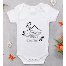 Bitmeyenkartus Bk Kids Isimli Evimizin Neşesi Tasarımlı Bebek Body Zıbın - Model Beyaz