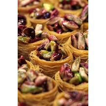 Melek Tacı Tatlısı Fıstıklı 1 Kg