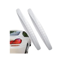 Karbon Fiber Görünümlü Tampon Koruyucu Şerit, 40,5 Cm, 2 Adet