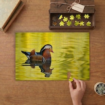 Suda Yüzen Mandarin Ördeği Tasarımı 240 Parça Ahşap Puzzle Ahşap Kutuda Mpy50128