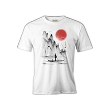 Man On The Boat İn Japanese Landscape Beyaz Erkek Tshirt 001
