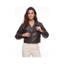 Onloox Kadın Acı Kahve Acı Kahve Deri Görünümlü Oversize Crop Geniş Cep Detaylı Kemerli Polyester Ceket Acı Kahverengi