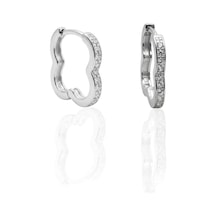 Oya Silver İnce Zirkon Taşlı Yonca Form Gümüş Halka Küpe 1.4 X 1.3 Cm Oysy284