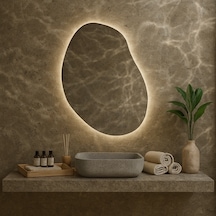 50x65 Cm Asimetrik Led Banyo Aynası Dokunmatik, Dim Edilebilir, 3000k Günışığı Sarı