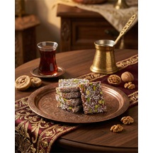 500 Gr Fıstıklı/ 500 Gr Cevizli Cezerye