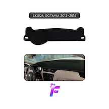 Skoda Octavia 2013-2019 Araca Özel Torpido Örtüsü Ön Göğüs Kılıfı Tam Koruma Tam Uyum A78 Torpido Halısı
