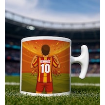 Bk Gift Kişiye Özel Sarı-kırmızı Forma Tasarımlı Hammer Kulplu Beyaz Kupa Bardak, Arkadaşa Hediye, Sevgiliye Hediye, Taraftar Hediyesi Kobitmeyencom34