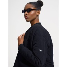 Siyah