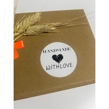 Handmade With Love Ortası Çizim Kalpli Siyah Yazı Yuvarlak Yapışkanlı Etiket 4x4 Cm 120 Adet