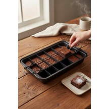 Tohana 18 Bölmeli Brownie Kalıbı Siyah