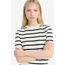 Defacto Regular Fit Bisiklet Yaka Çizgili Kısa Kollu Kazak D6271ax25auer105 Ekru