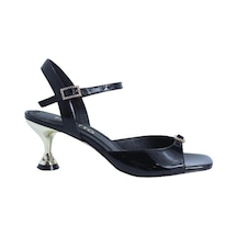 Siyah